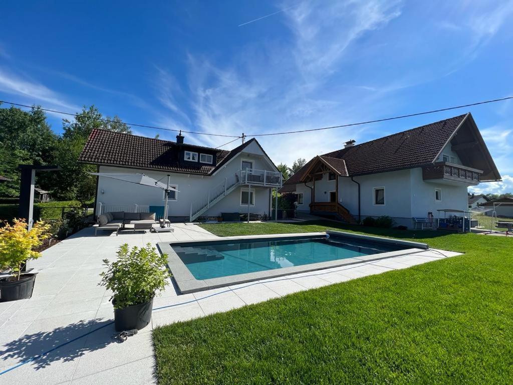 Ferienwohnung Ramsbacher Фельден-ам-Вёртер-Зе Экстерьер фото